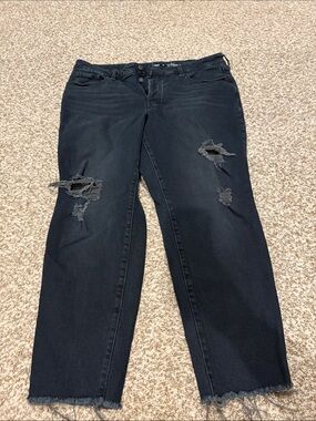 Old Navy OG Straight Distressed Jeans 16